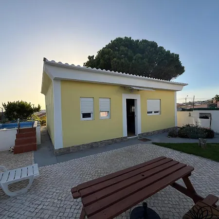 Casa Dos Malmequeres Ferienhaus *
