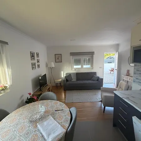 Casa Dos Malmequeres Ferienhaus Alcabideche